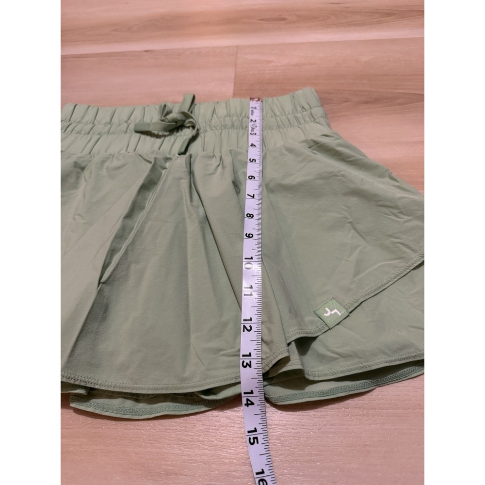 JoyLab Women's High Rise Flowy Skort With Shorts Size Small Green - Picture 2 of 6